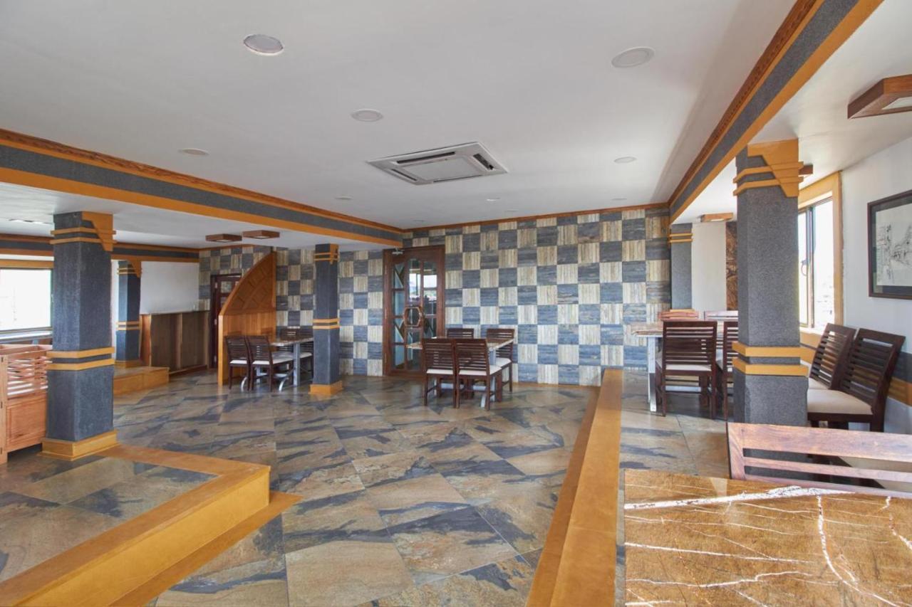 Hotel Mart View Kochi Kültér fotó