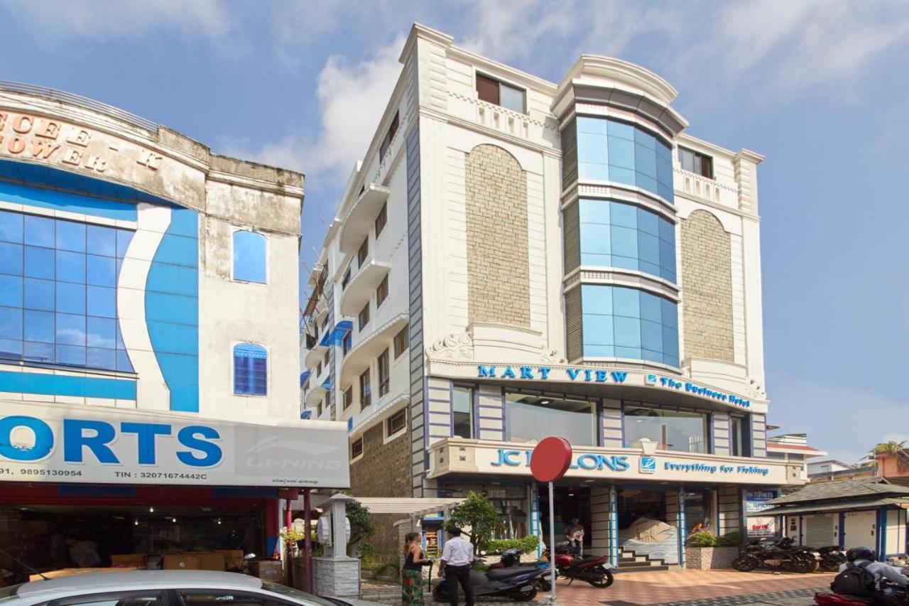Hotel Mart View Kochi Kültér fotó