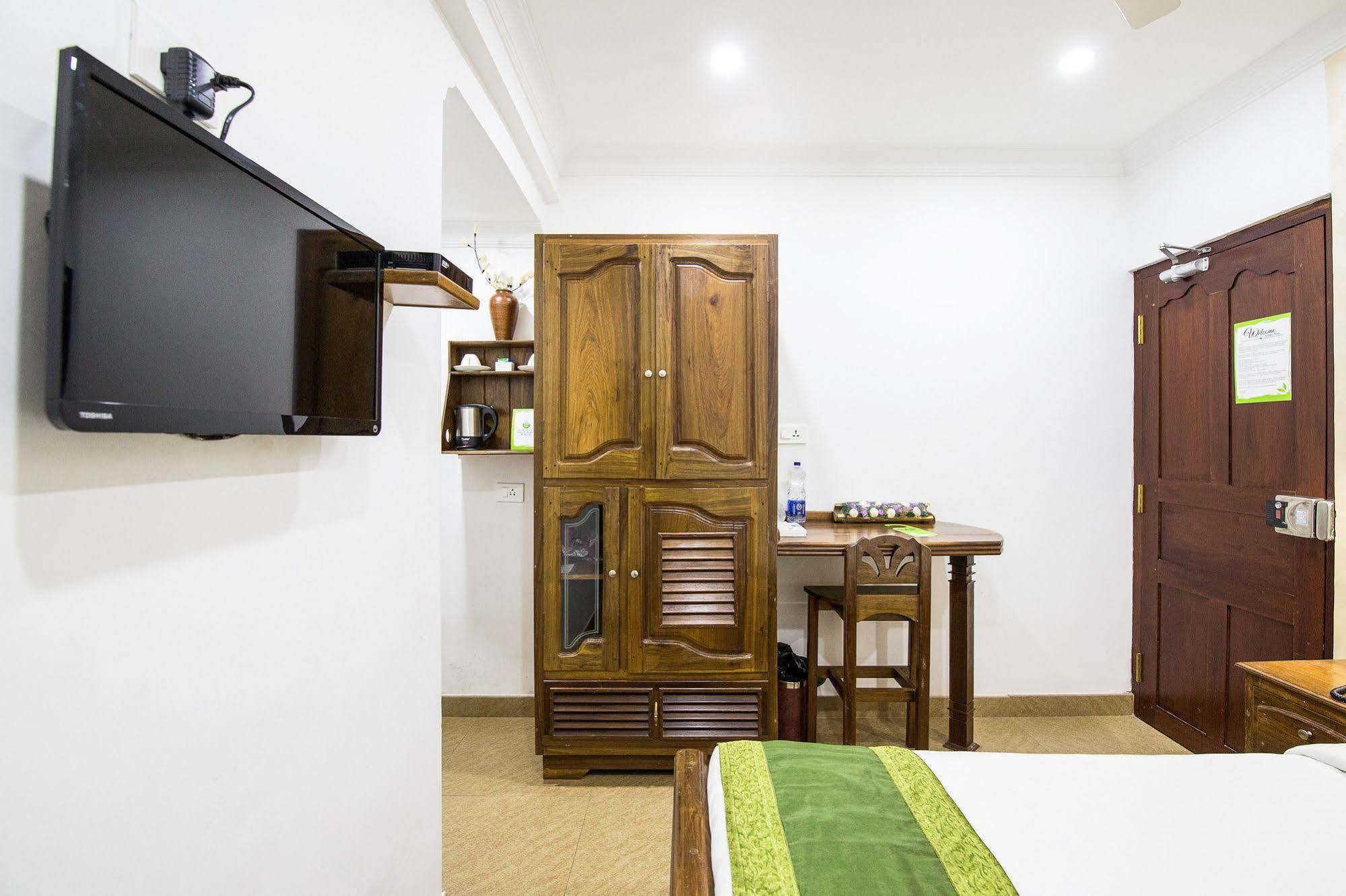 Hotel Mart View Kochi Kültér fotó